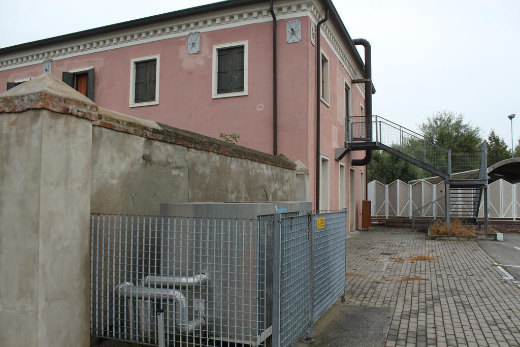 Villa Ferri Apartments Padoue Extérieur photo