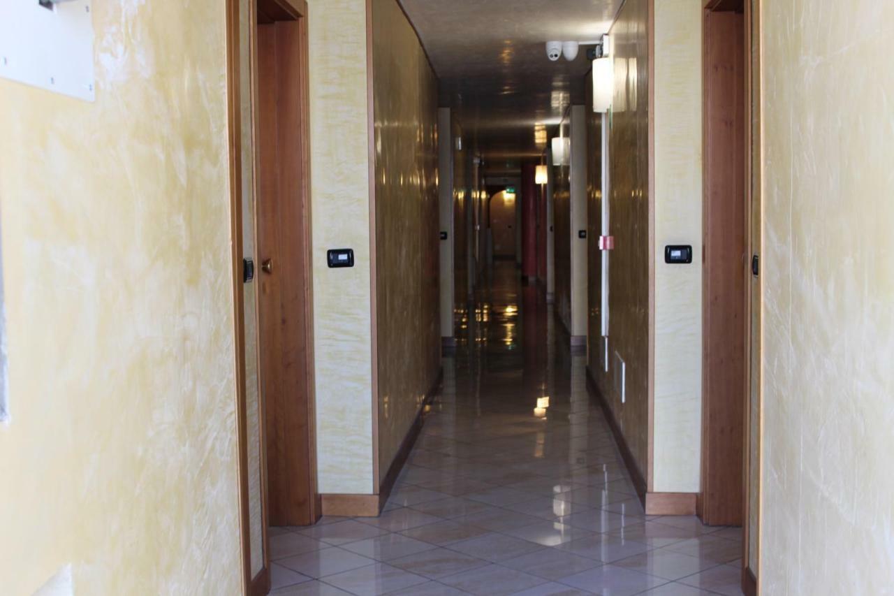 Villa Ferri Apartments Padoue Extérieur photo